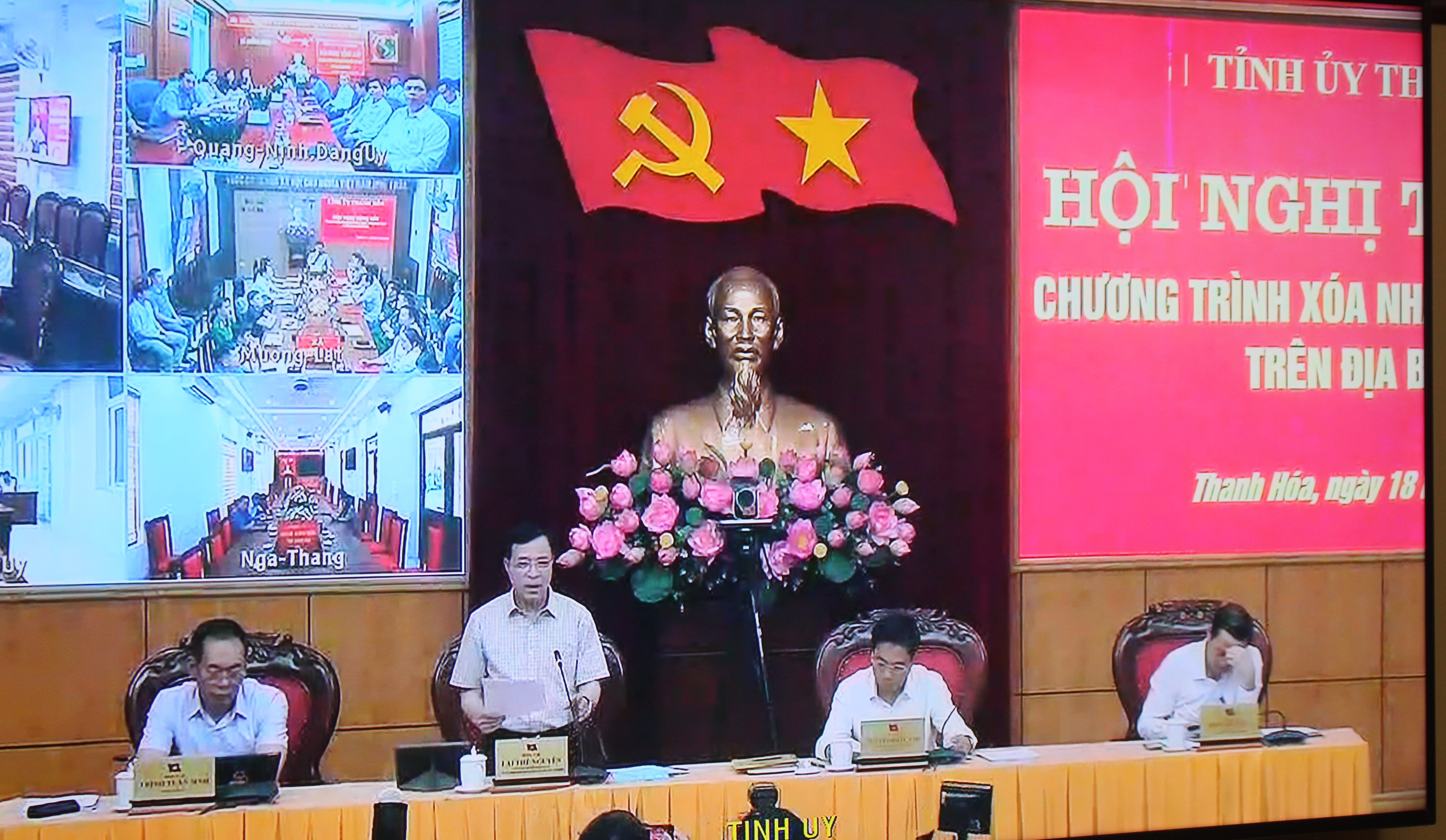 Anh-tin-bai